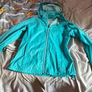 womens small columbia rain jacket